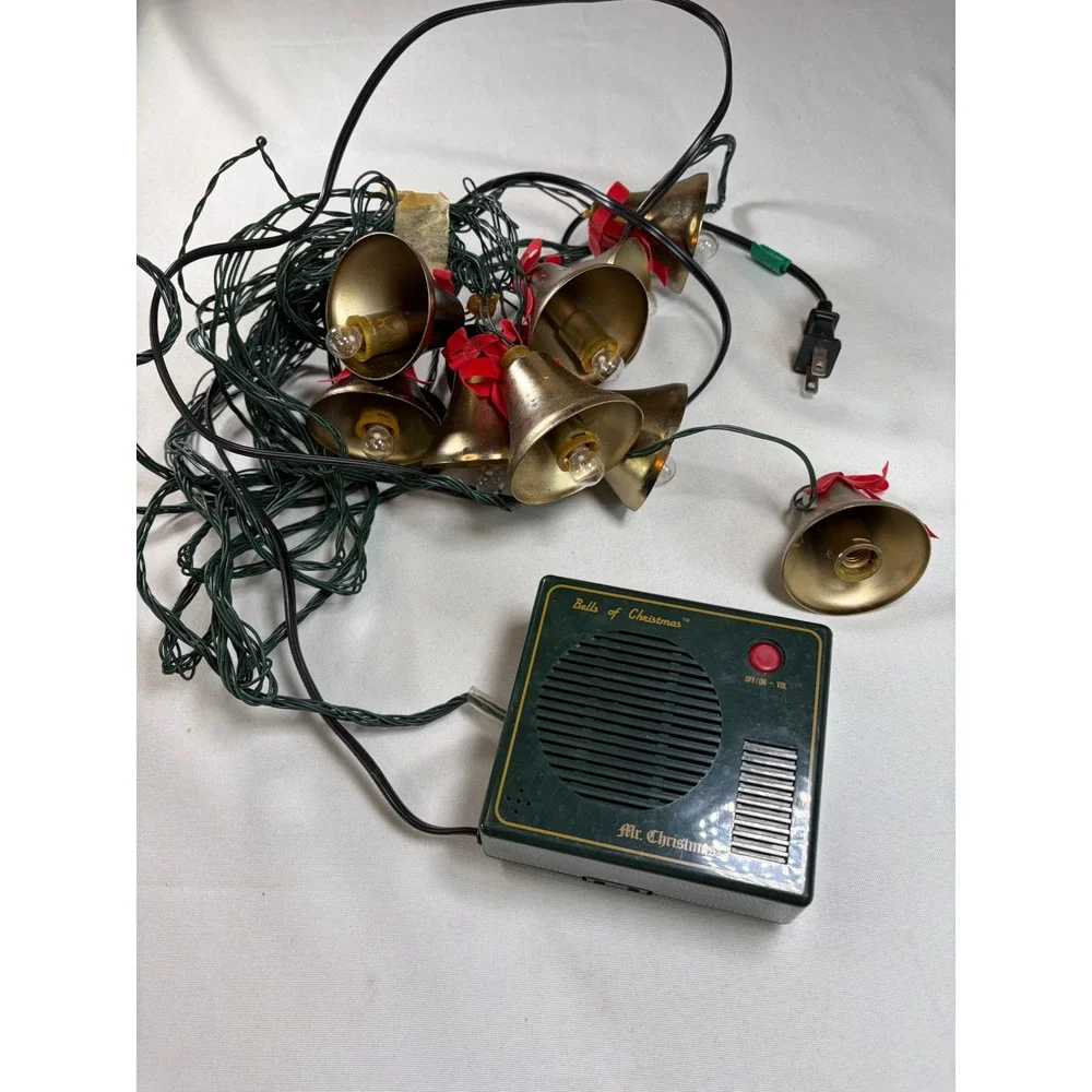 Mr Christmas Bells of Christmas 10 Lighted Musical Brass Bells 21 Carols Vintage